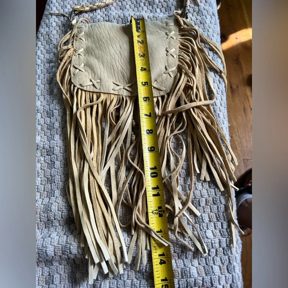 Buttery soft deerskin handmade Native American beaded fringe crossbody bag EUC_7